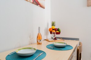 Dining - Kyma: Modern Wave Studio in the Heart of Otranto (Otranto)