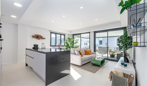 Interior - Casa Camarate - Luxury 1BR Seaviews Pool Garden (Casares Costa)