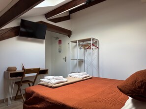 1 bedroom, WiFi, bed sheets - Lyon Mon Amour - St-Bruno Room (Lyon)