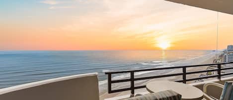 Appart'hĂŽtel, plusieurs lits (Horizons 1502) | Enceinte de lâhĂ©bergement