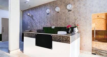 Townhouse Oak Phaltan