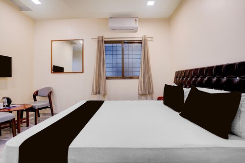 Townhouse Oak Phaltan Shivjal City