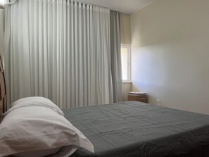 Quarto casal clássico, vista para a cidade