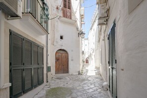 Exterior detail - GuestHost - Comfy Studio Apartment with Terrace (Monopoli)