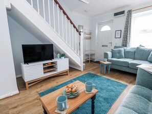 Living area - Dolphin Cottage (Weymouth)