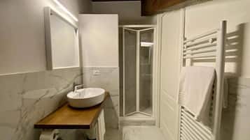 Doppelzimmer | Badezimmer