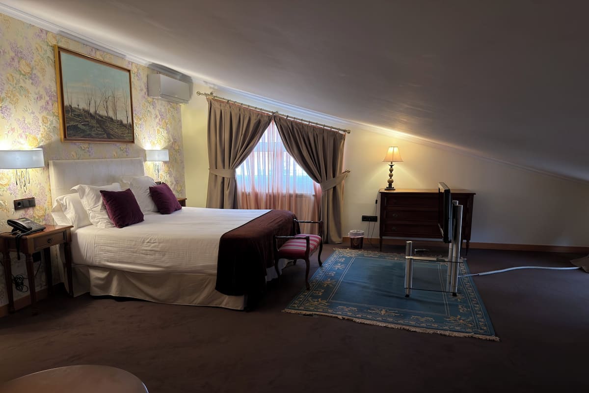 Superior Double Room, 1 King Bed, Tower