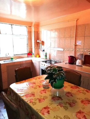 Private kitchen - Bello departamento en la Maravillosa ciudad de La Paz (La Paz)