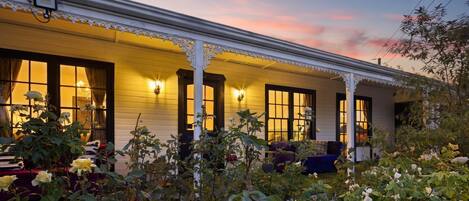 Enceinte de lâhĂ©bergement