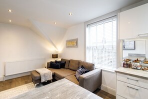 House - Host Stay Franklin Rise (Harrogate)