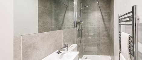 House | 2 bedrooms, Internet