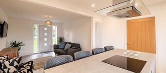 Host Stay Hawthorn Bank