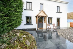 House | 4 bedrooms, Internet - Host Stay Morley House (Barnstaple)