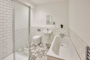 House - Host Stay Tower Suite (Blackpool)