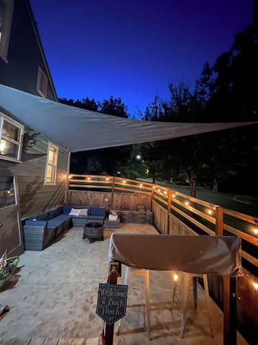 Clearwater Cottage – Cozy Historic Home Near the River