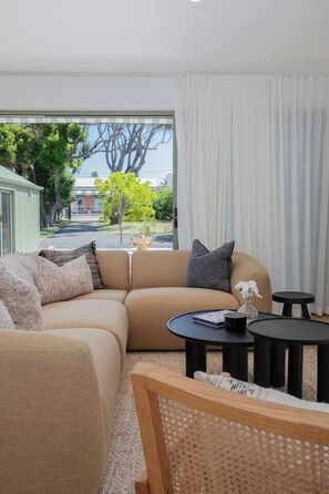 Living area - Bella Vista Oceanfront Haven with Endless Views (Norah Head)