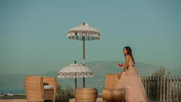Suite de lujo, vistas al mar | Terraza o patio