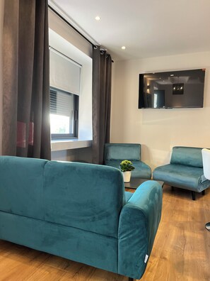 Luxury Suite, Sea View | Ruang tamu