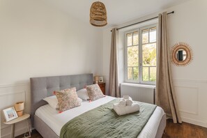 4 bedrooms, iron/ironing board, free WiFi, bed sheets - Mimos'House - A 15 minutes de la plage (Dinard)