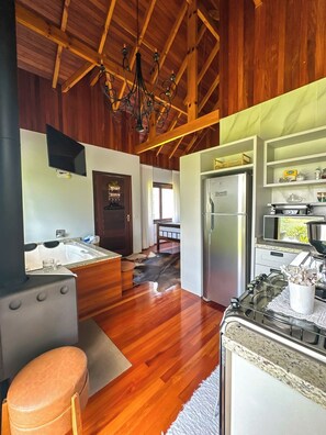 デラックス シャレー レイクビュー | 内装