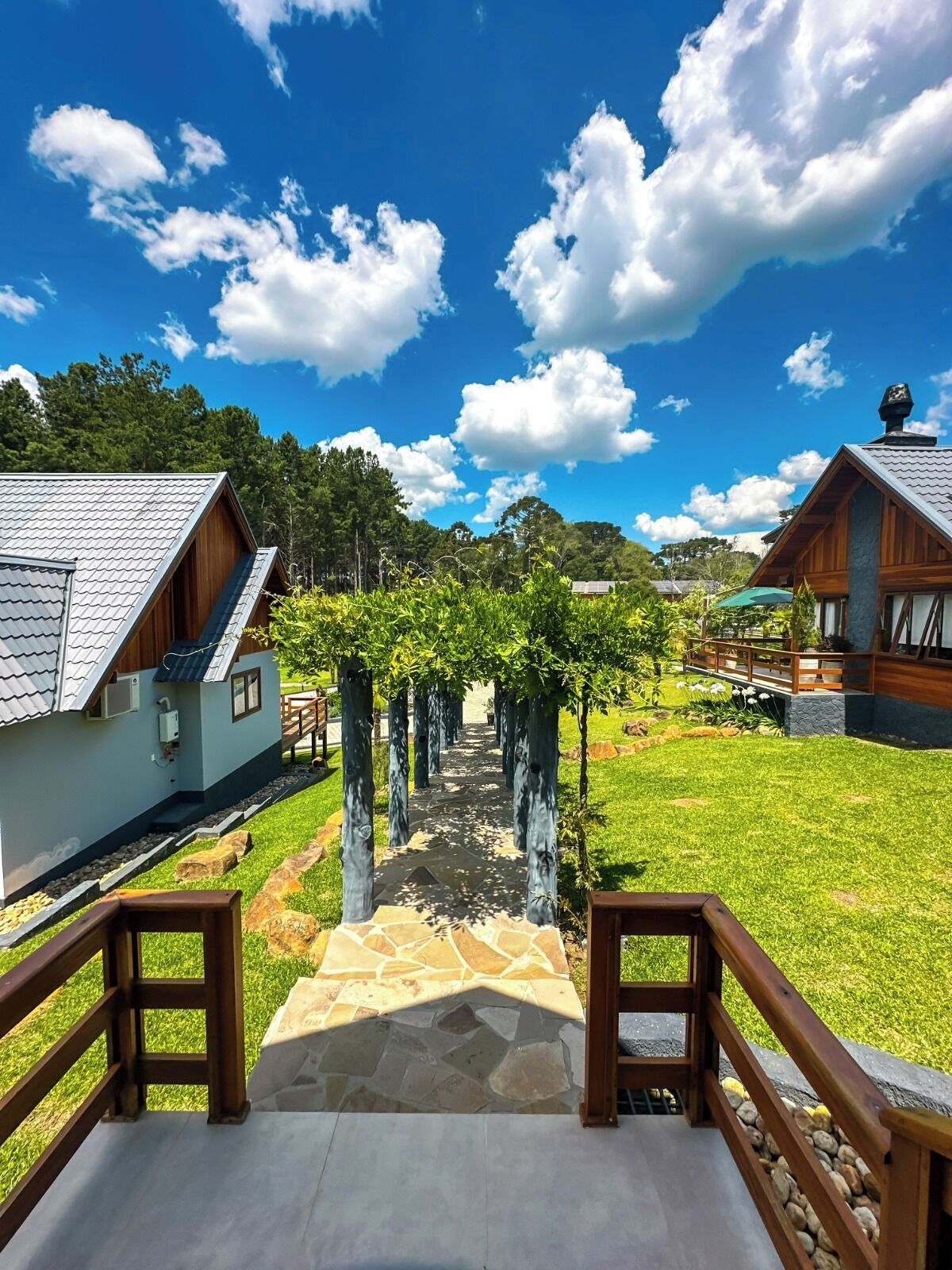 Chalé luxo, vista para o lago | Área da propriedade
