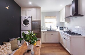 Private kitchen - 2BR Cozy Home Serene Garden Retreat Near UC Berkeley San Francisco (Richmond)