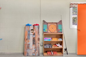 Children's area - Lakefront 70s Time Capsule property with amazing view!! (Mooresville)