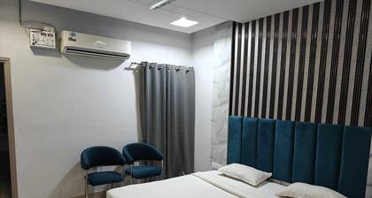 Collection O Sector 5 Chandigarh