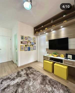 Family Apartment, Non Smoking, Pool View | Interior - Reserva do Sahy Condado (Mangaratiba)