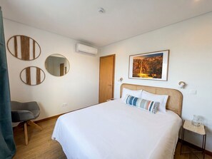 3 bedrooms, iron/ironing board, WiFi, bed sheets - Pico Island Villa 38 - Private Atlantic Retreat (Santo António)