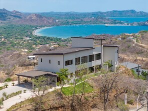 Exterior - NEW! Oceanview, Infinity Pool, Spacious & Private Luxury Group Retreat (Potrero)
