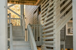 Exterior detail - King Tide Rising by Rather Be Properties (Avon)