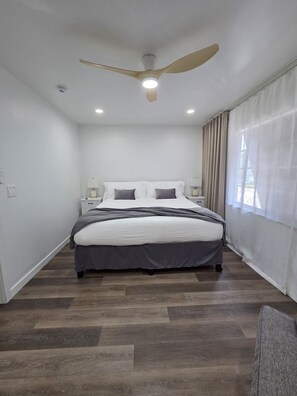 1 bedroom, iron/ironing board, free WiFi, bed sheets - Stylish Tampa Escape Near Stadium, TPA & Downtown (Tampa)