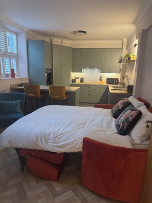 1 Schlafzimmer, Bügeleisen/Bügelbrett, WLAN, Bettwäsche