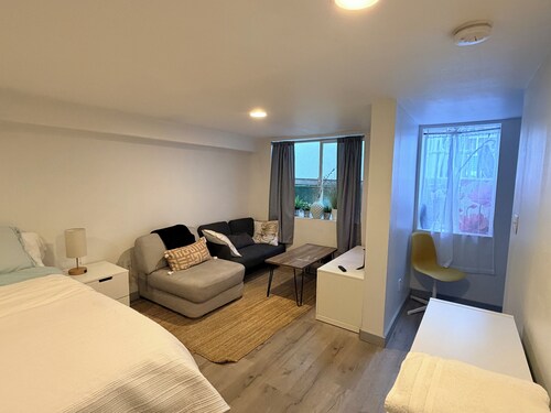 Studio in the Heart of Seattle