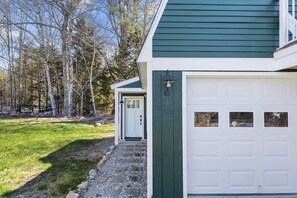 Exterior - Lone Star-New! Sleep 8 in Seal Harbor! (Mount Desert)