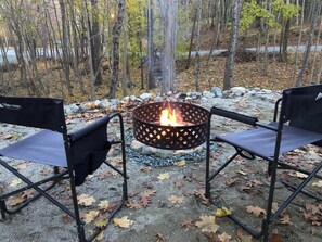 Property grounds - Cozy Cove! In-town & Convenient! (Ellsworth)