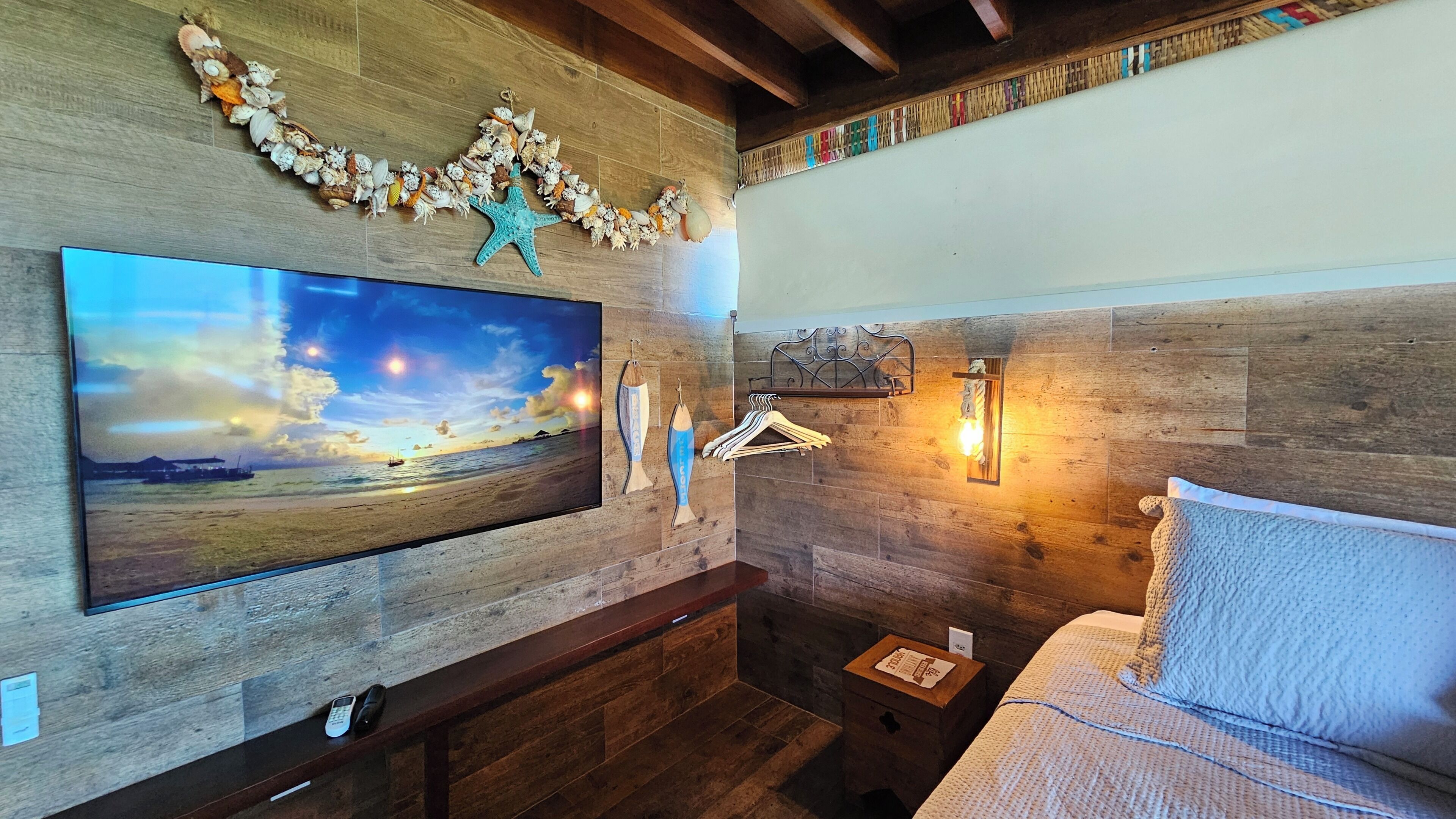 Deluxe Apartment, Balcony, Sea View | Iron/ironing board, WiFi (free)