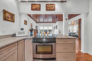 Fridge, microwave, oven, dishwasher - Otter Creek Cottage, (Mount Desert)