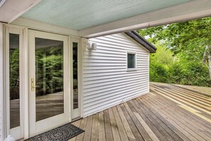 Exterior detail - Otter Creek Cottage, (Mount Desert)