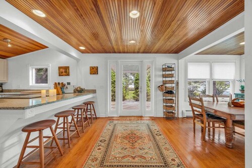 Otter Creek Cottage,