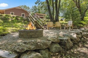 Property grounds - Shoreline Solace - Waterfront! Close to Acadia! (Ellsworth)