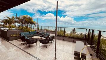 Quadruple Room | Terrace/patio