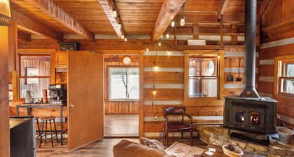 Riverfront Cabin - peaceful and private 4-acres on the Ohio River.