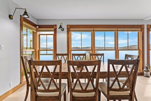 Dining - Fox Beach House! Oceanfront home, sleeps 10! (Sullivan)