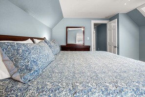 4 bedrooms, free WiFi, bed sheets