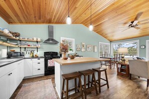 Fridge, microwave, oven, stovetop - Tidal Falls - Waterfront! (Hancock)