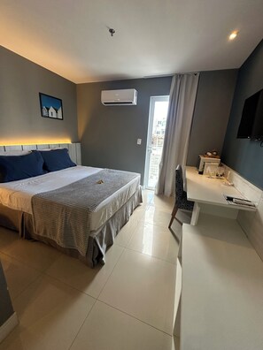 1 habitación y caja de seguridad en la habitación 