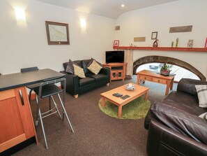 Living area - Green Route Apartment (Todmorden)