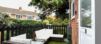 Bold boudoir interiors, private patio and steps from the beach